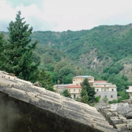 L'Intero Alloggio La Nicchia Бадолато-Стационе Экстерьер фото